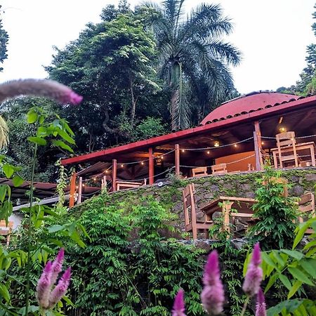 Wood Cabin - Cabana Maderas Balgue Bagian luar foto