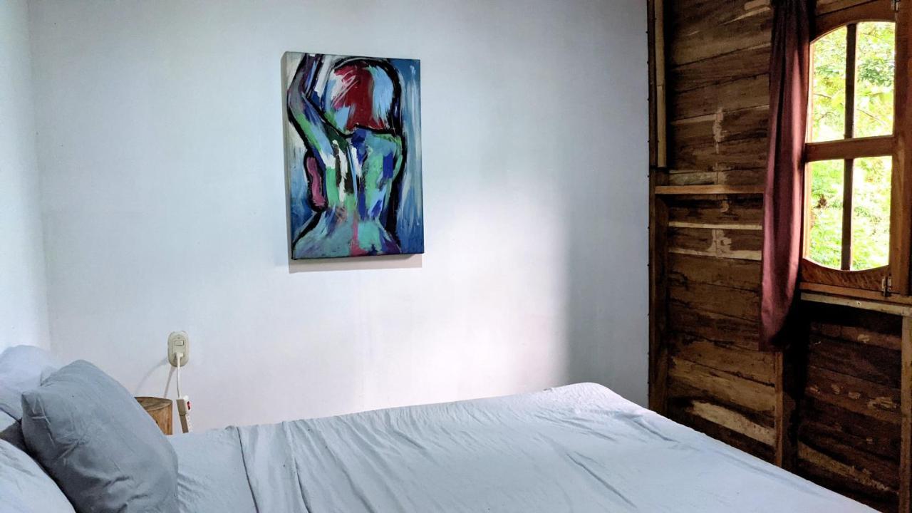 Wood Cabin - Cabana Maderas Balgue Bagian luar foto