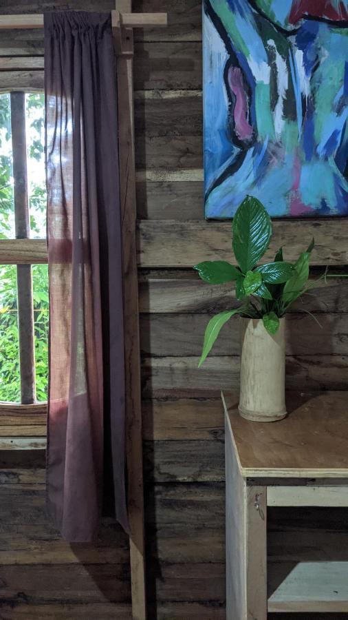 Wood Cabin - Cabana Maderas Balgue Bagian luar foto
