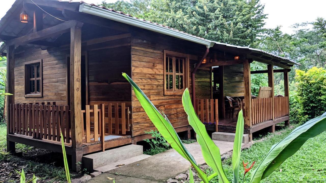 Wood Cabin - Cabana Maderas Balgue Bagian luar foto