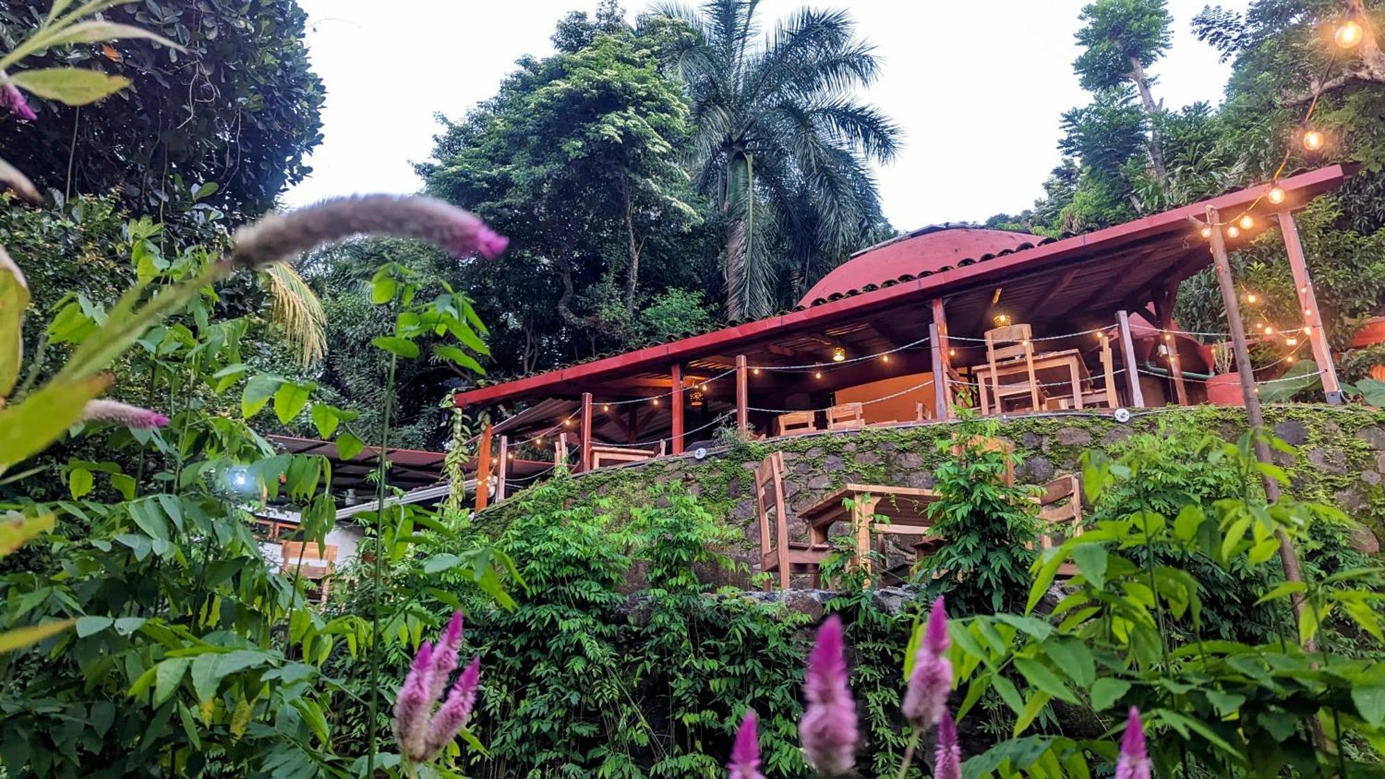 Wood Cabin - Cabana Maderas Balgue Bagian luar foto